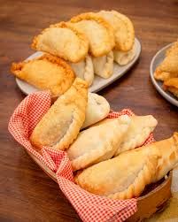 EMPANADAS JAMON YORK Y QUESO x 50 UNI